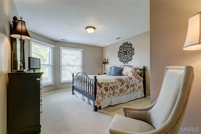 $1,240,000 | 2109 Saddlebred Court, Chesterfield, MO 63005