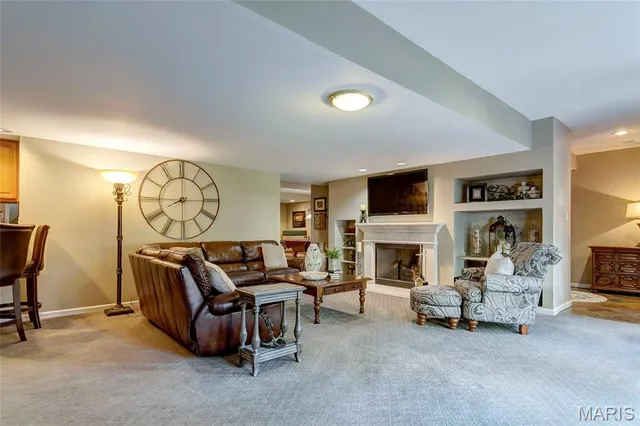 $1,240,000 | 2109 Saddlebred Court, Chesterfield, MO 63005