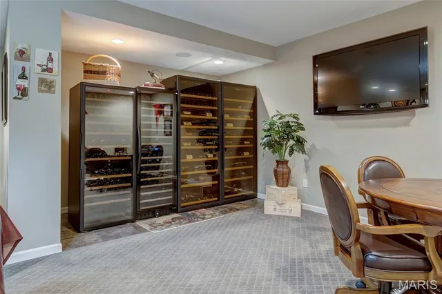 $1,240,000 | 2109 Saddlebred Court, Chesterfield, MO 63005