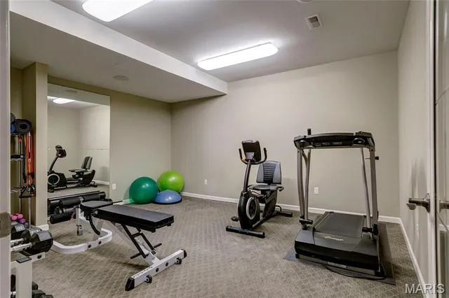 $1,240,000 | 2109 Saddlebred Court, Chesterfield, MO 63005