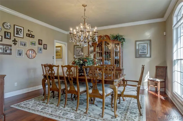 $1,240,000 | 2109 Saddlebred Court, Chesterfield, MO 63005