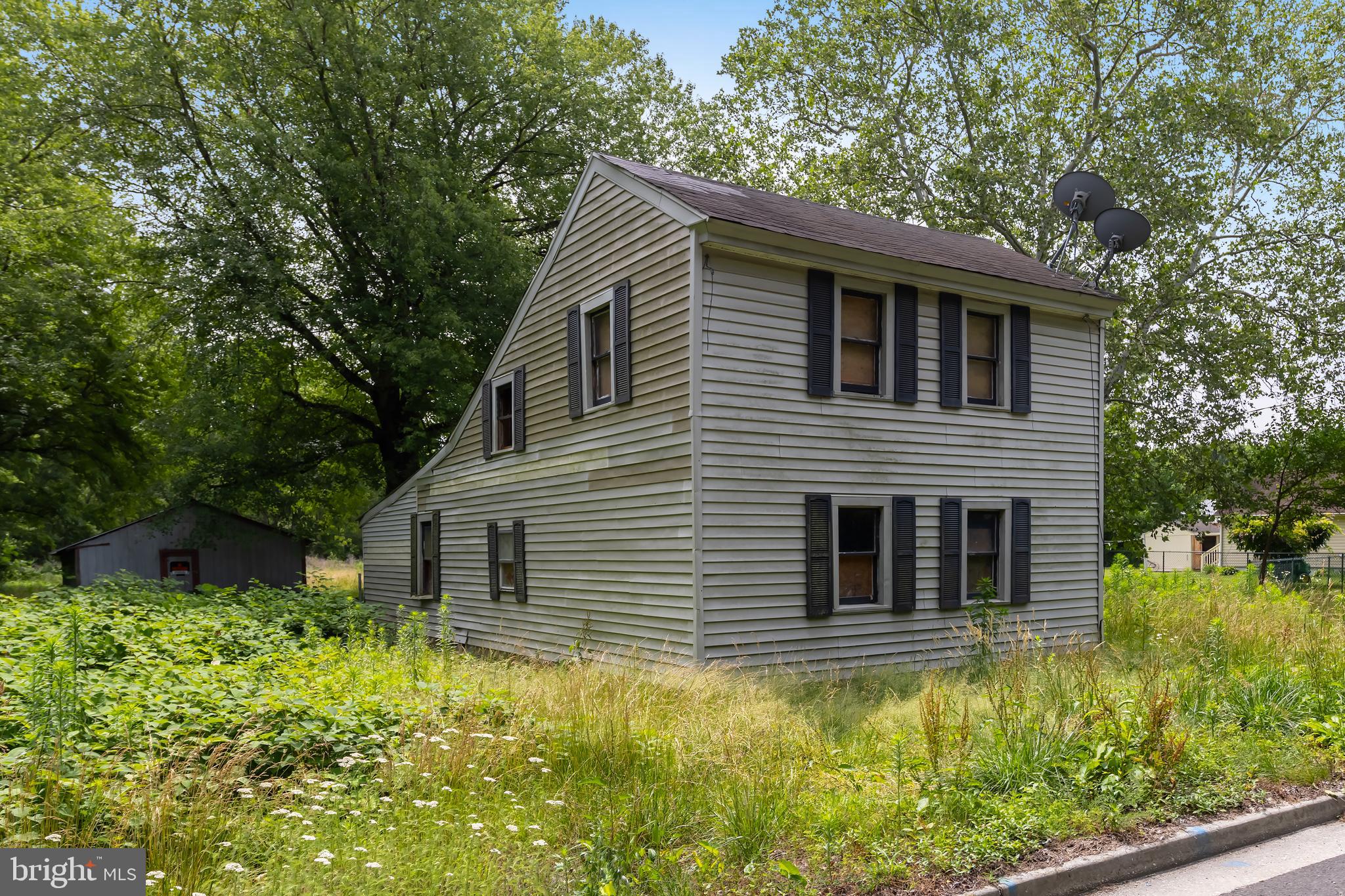 441 South Pennsville Auburn Road Carneys Point, NJ 08069 - Photo 4 of 25