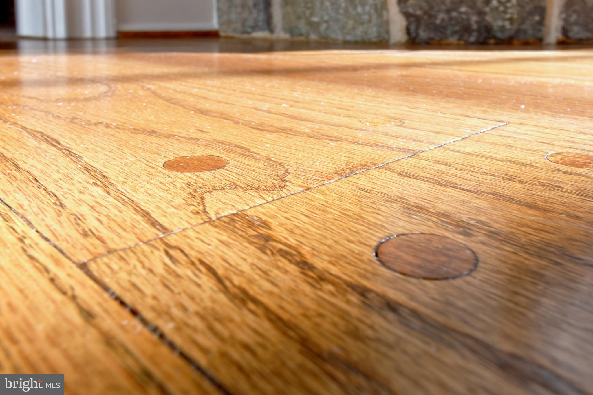 1656 Wildberry Road Bethlehem, PA 18015 - Photo 14 of 46 Pegged Oak Hardwood flooring
