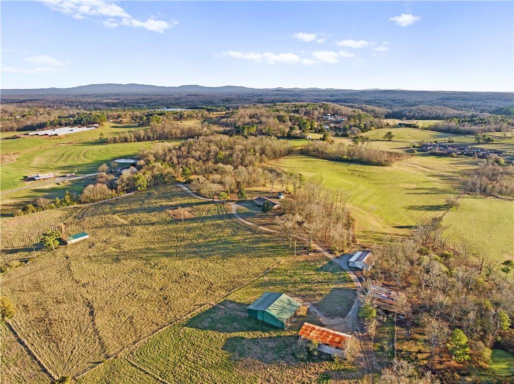 2113 Union Grove Church Road Southeast Adairsville, GA 30103 - Photo 24 of 36 a view of an ocean and beach