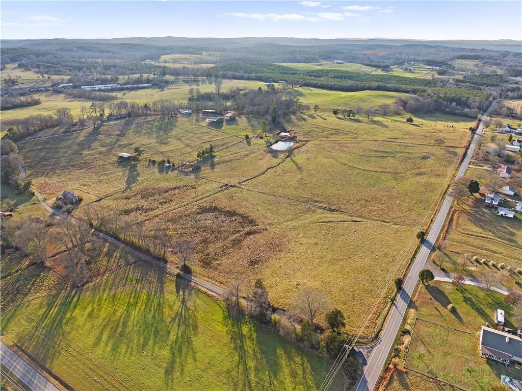 2113 Union Grove Church Road Southeast Adairsville, GA 30103 - Photo 26 of 36 a view of an ocean from a balcony