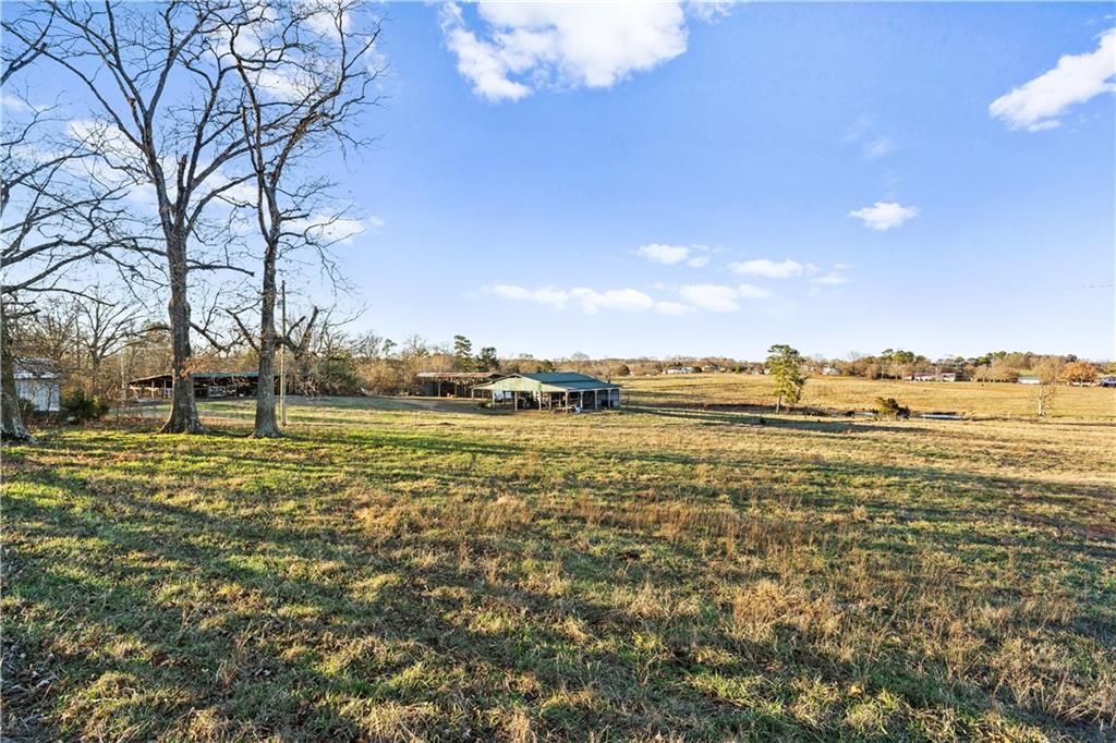 2113 Union Grove Church Road Southeast Adairsville, GA 30103 - Photo 8 of 36 a view of an ocean