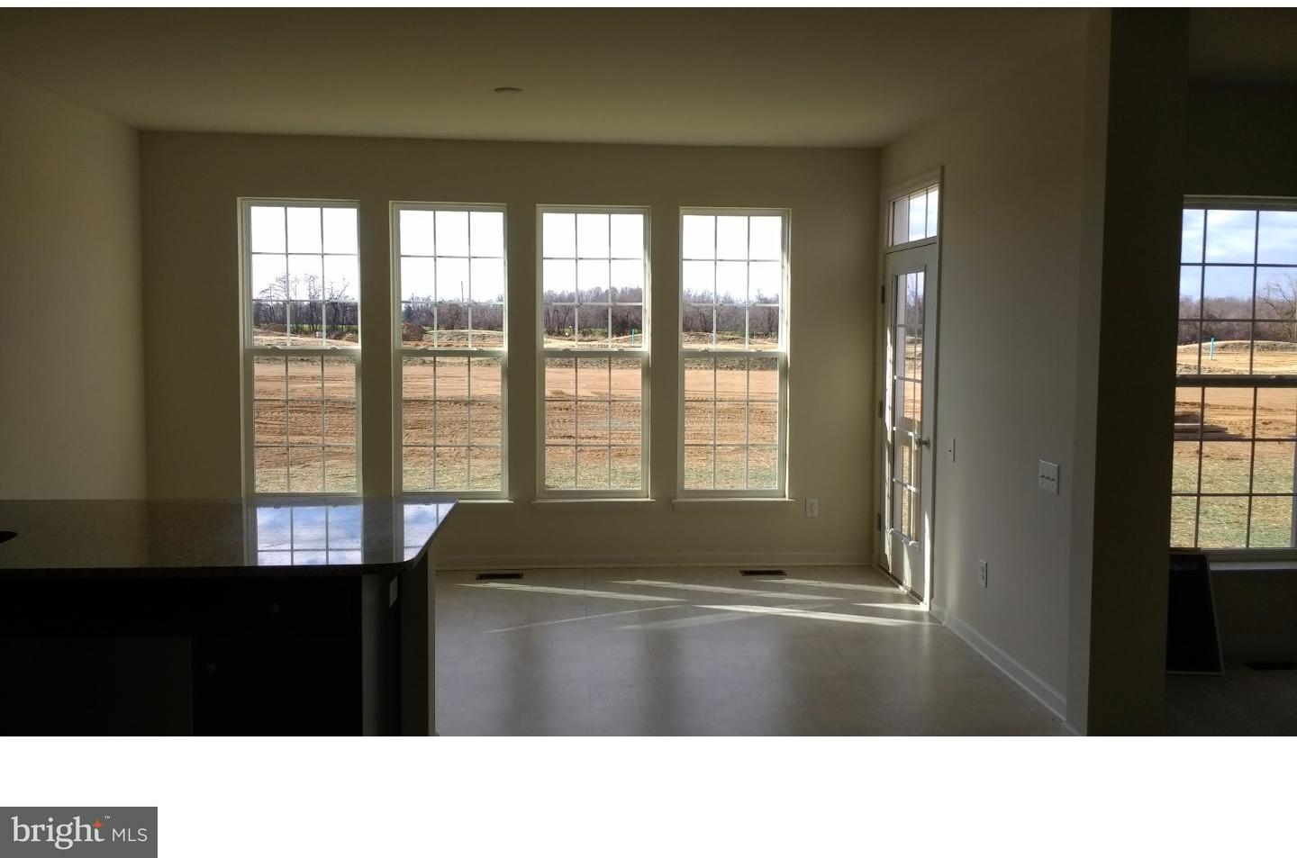 218 Edgar Road Townsend, DE 19734 - Photo 6 of 14 Sun Room