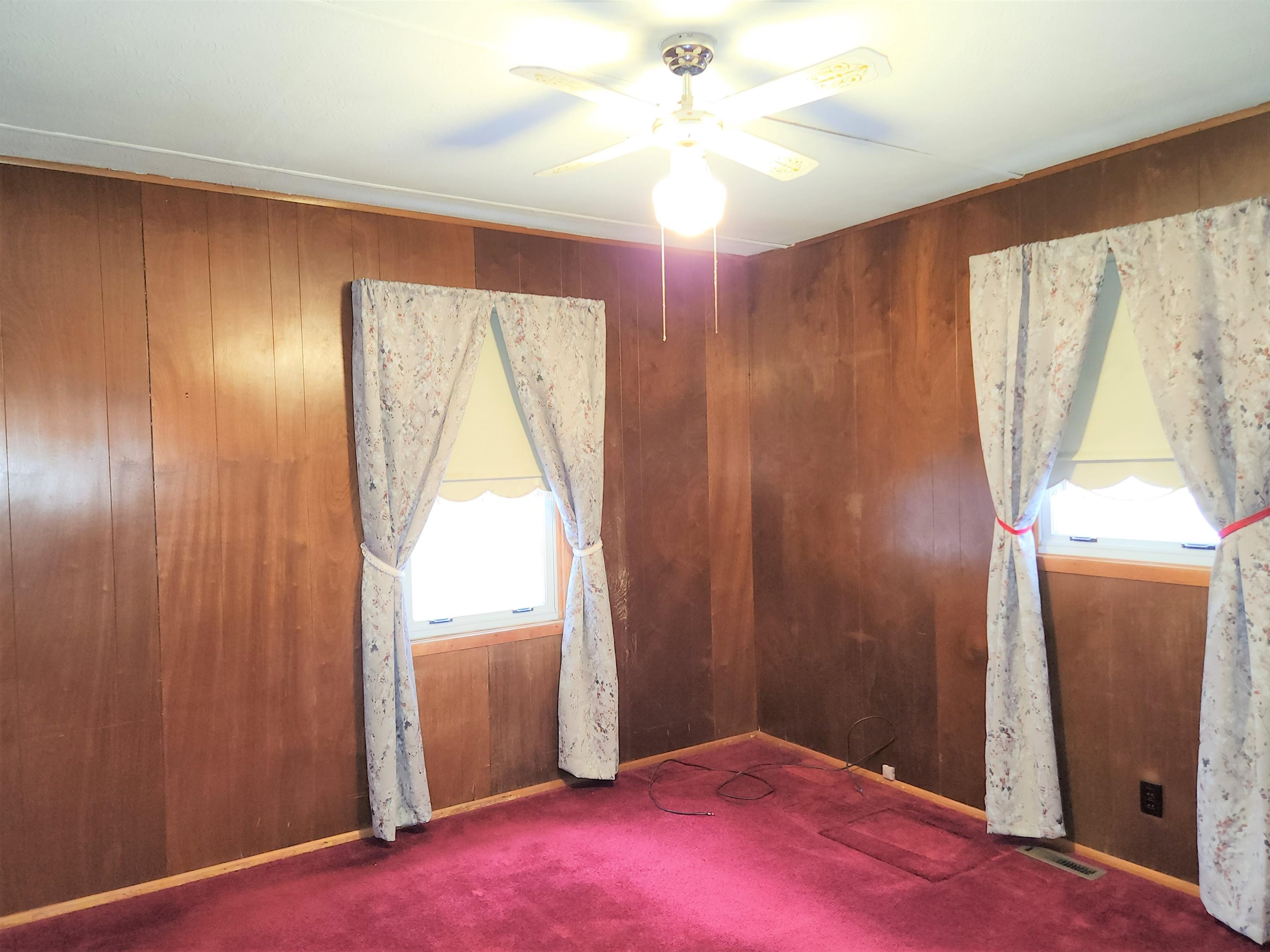 1052 Mill Road Rockford, IL 61108 - Photo 12 of 27 Gallery Image 12