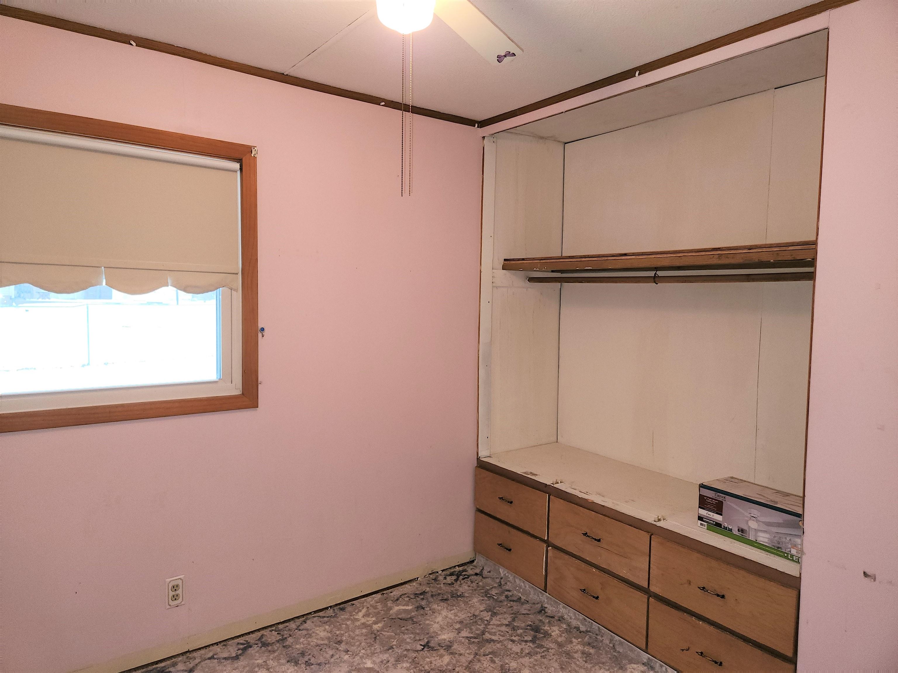 1052 Mill Road Rockford, IL 61108 - Photo 17 of 27 Gallery Image 17