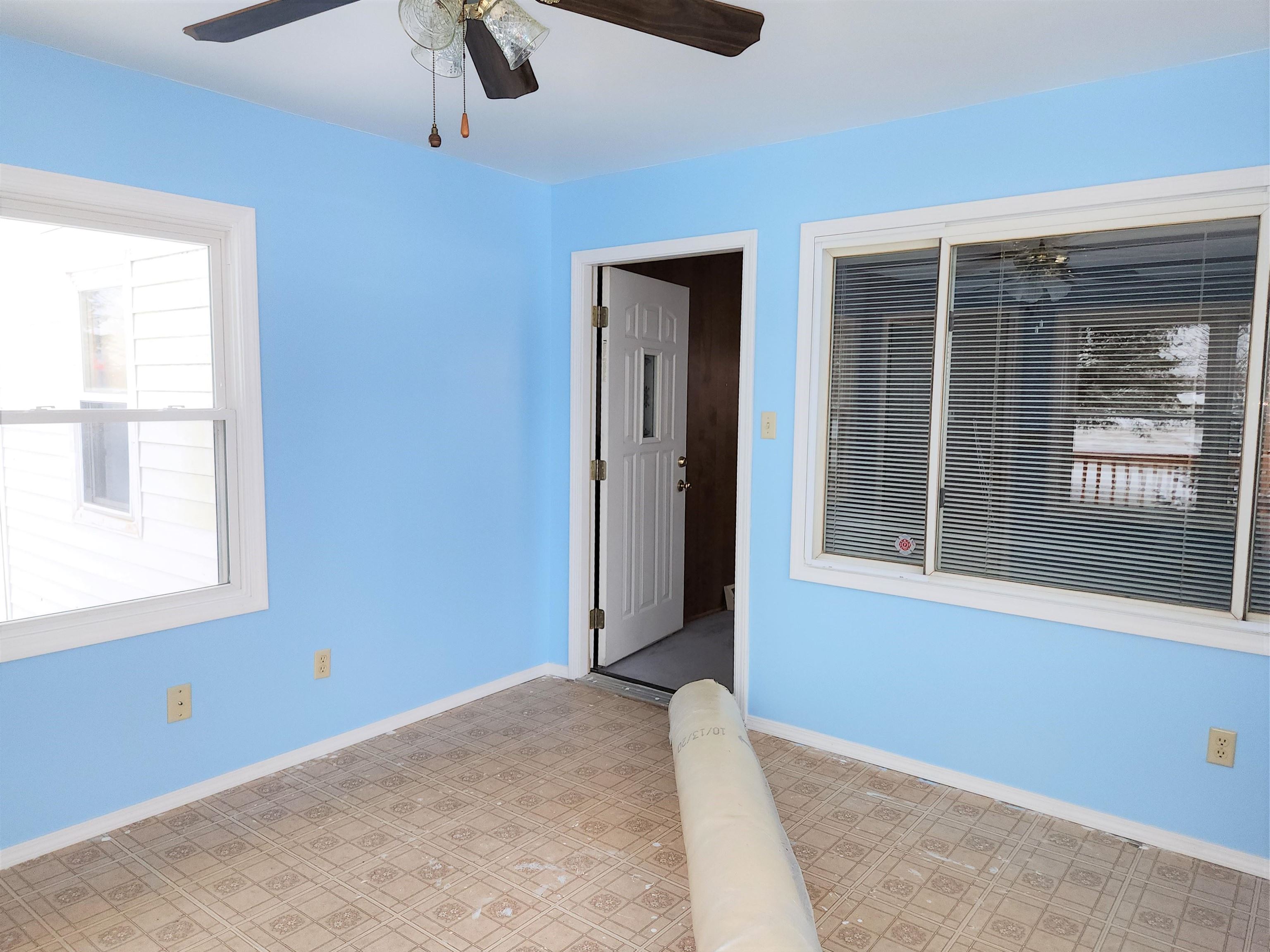1052 Mill Road Rockford, IL 61108 - Photo 8 of 27 Gallery Image 8