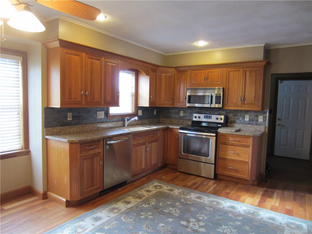 499 Riggs Road Friedens, PA 15541 - Photo 4 of 25 Gallery Image 4