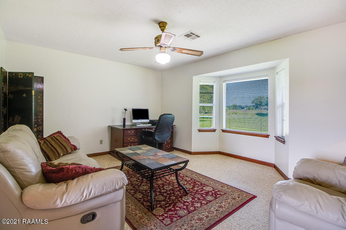 185 Emma Road Ville Platte, LA 70586 - Photo 2 of 18 Gallery Image 2