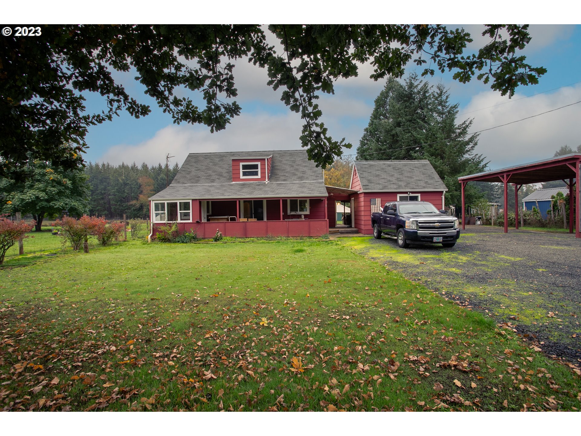 77290 London Road Cottage Grove, OR 97424 - Photo 1 of 23 Gallery Image 1