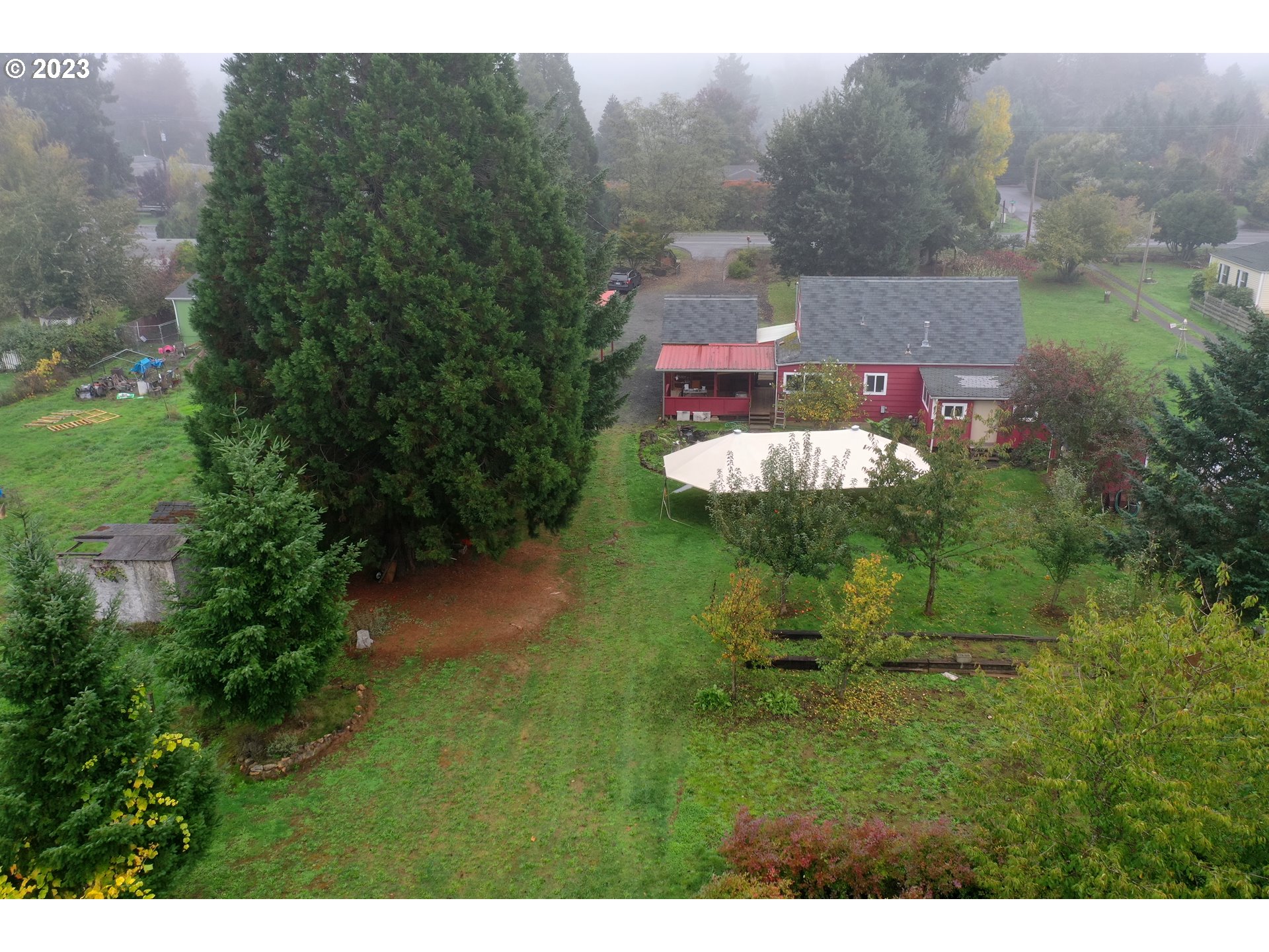 77290 London Road Cottage Grove, OR 97424 - Photo 11 of 23 Gallery Image 11