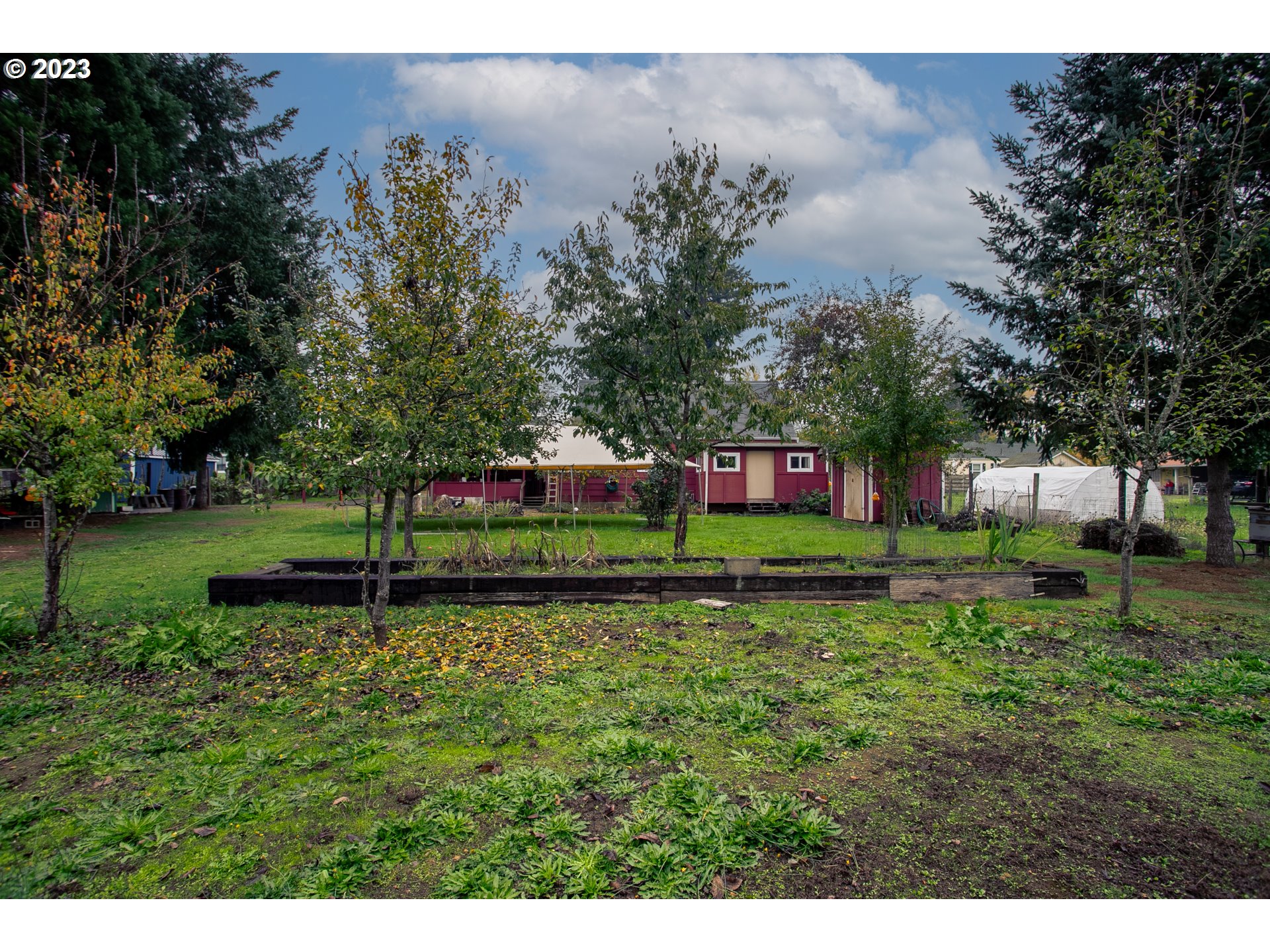 77290 London Road Cottage Grove, OR 97424 - Photo 6 of 23 Gallery Image 6