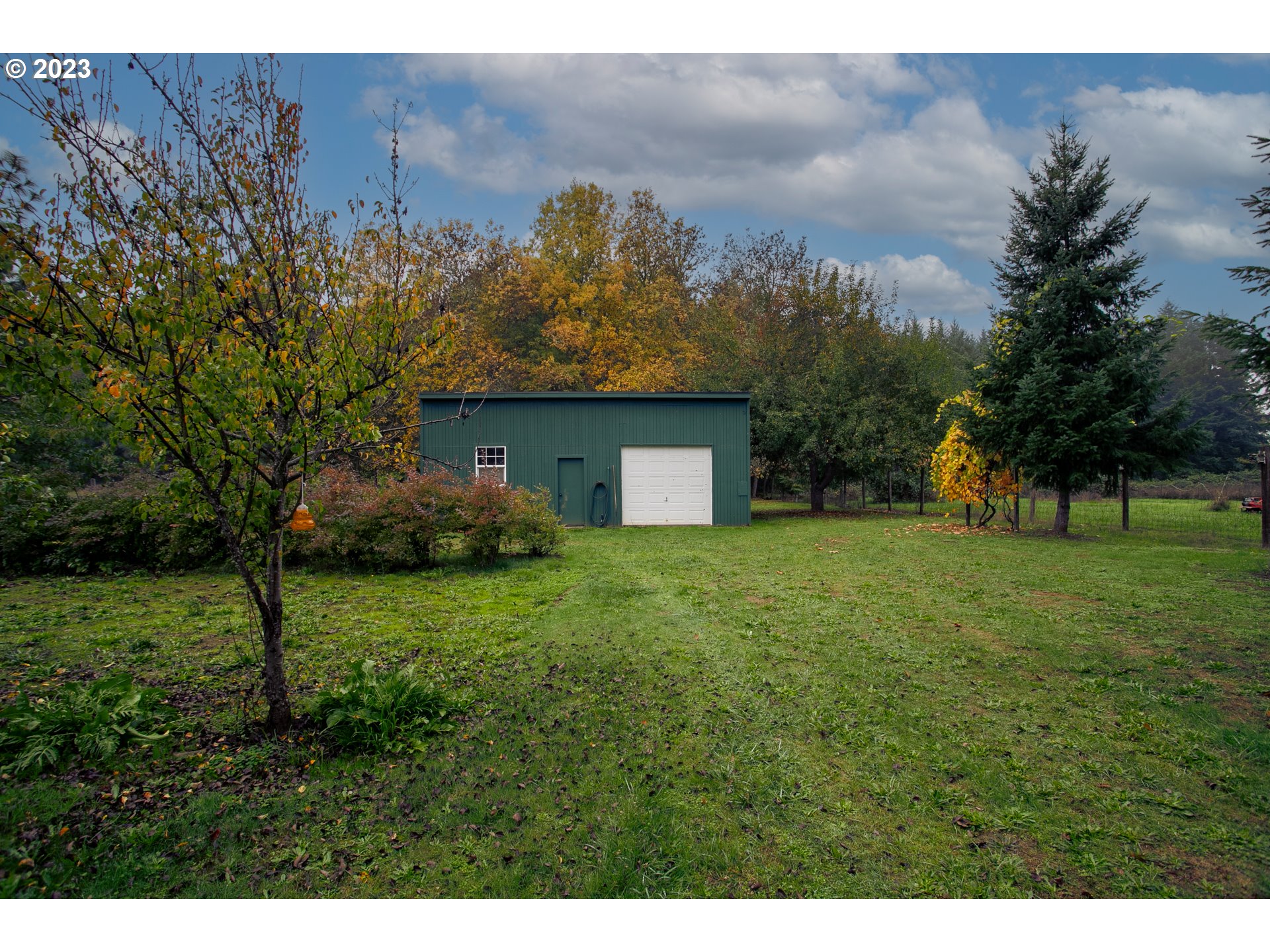 77290 London Road Cottage Grove, OR 97424 - Photo 7 of 23 Gallery Image 7