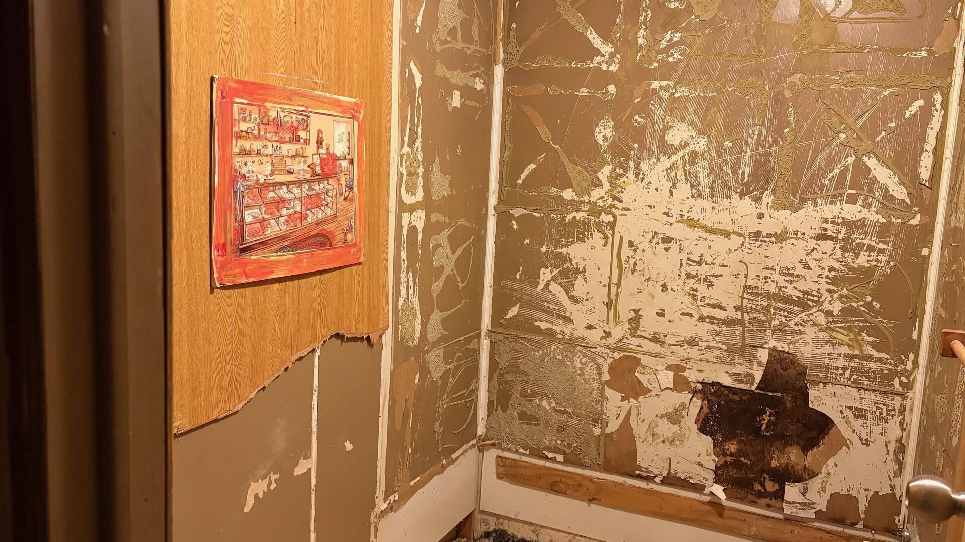 2954 Cardinals Lane Chester, IL 62233 - Photo 19 of 32 a bathroom with a shower