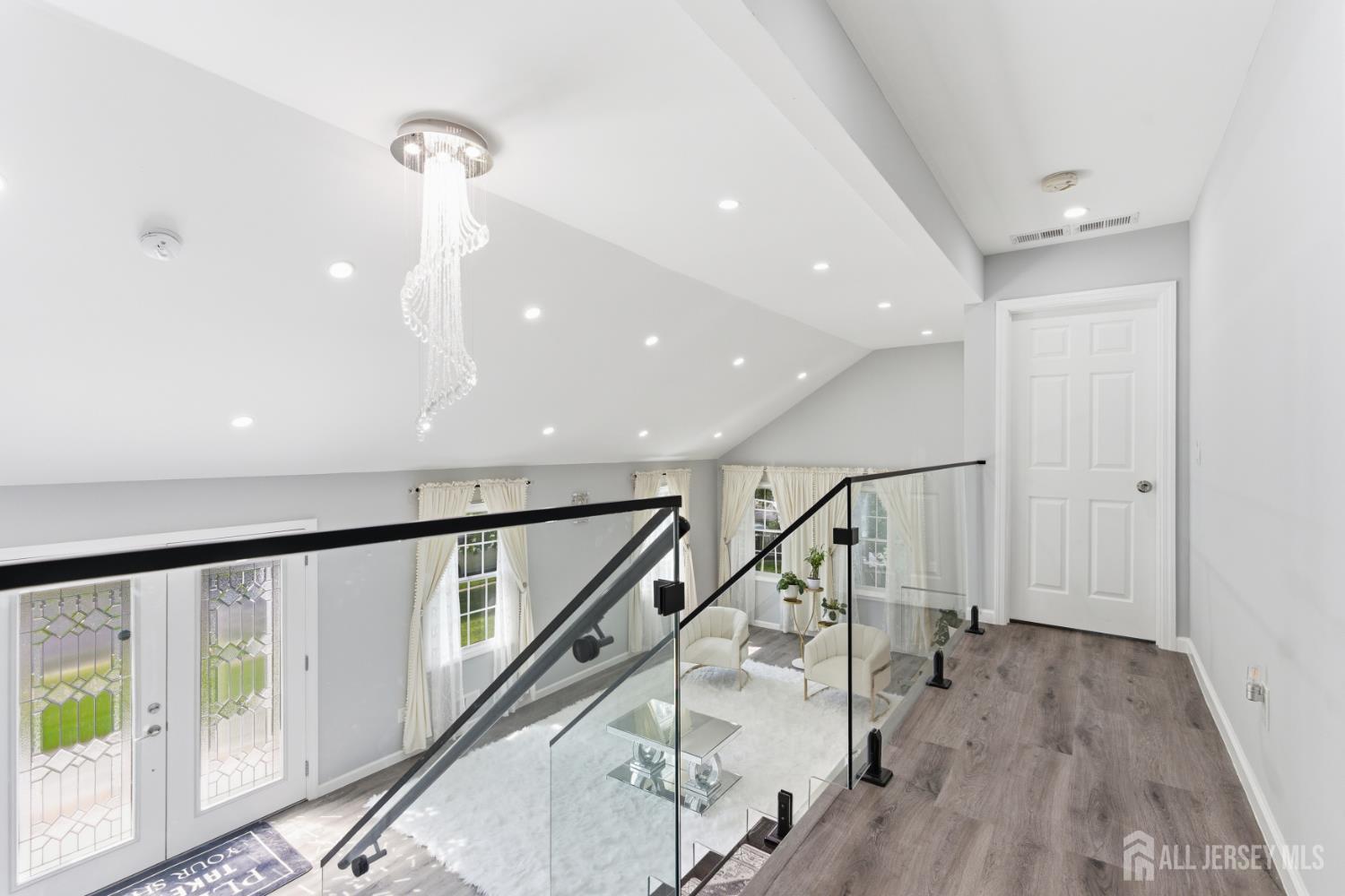 6 Whitewood Road Edison, NJ 08820 - Photo 13 of 37