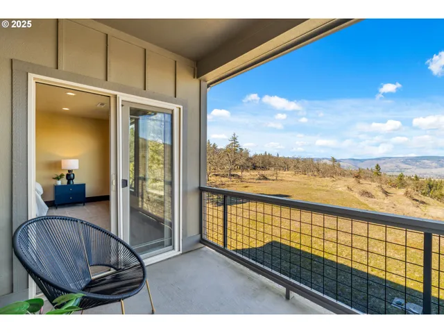 $930,000 | 2257 Dundas Way, Mosier, OR 97040