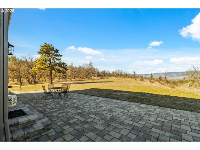 $930,000 | 2257 Dundas Way, Mosier, OR 97040