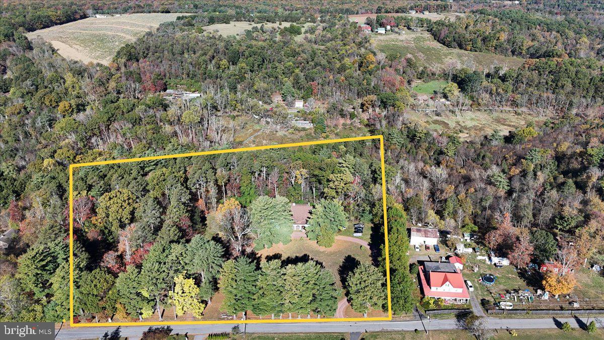 22 Ridge Road Ringtown, PA 17967 - Photo 3 of 45