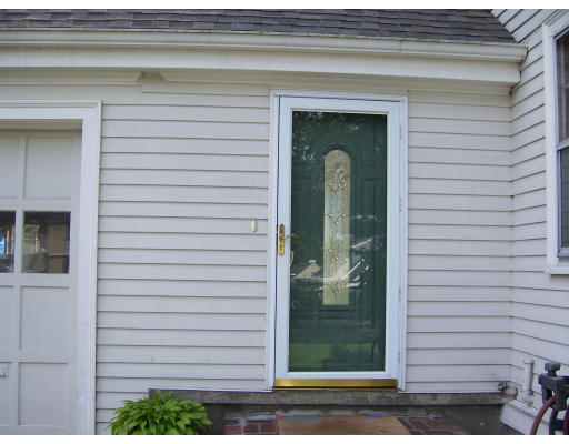 106 Standish Road Lynn, MA 01904 - Photo 18 of 19 Gallery Image 18