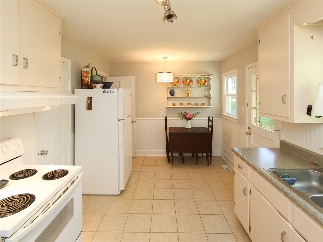 1409 Rosedale Avenue Durham, NC 27707 - Photo 8 of 17 Photo 8