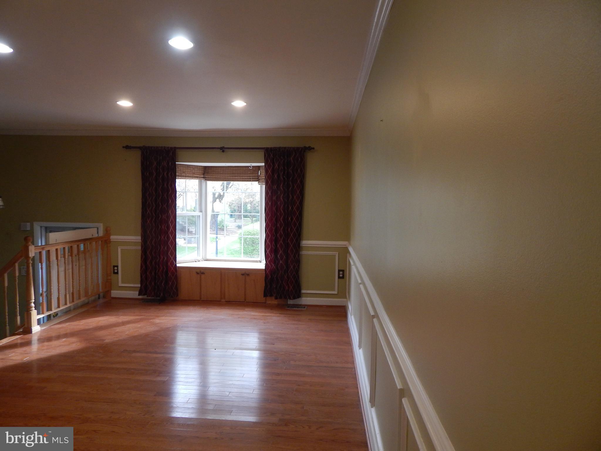 2440 Ridgehampton Court Reston, VA 20191 - Photo 6 of 30