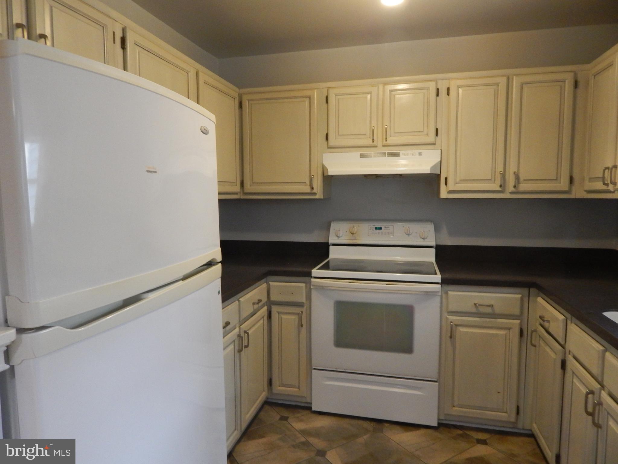 2440 Ridgehampton Court Reston, VA 20191 - Photo 10 of 30