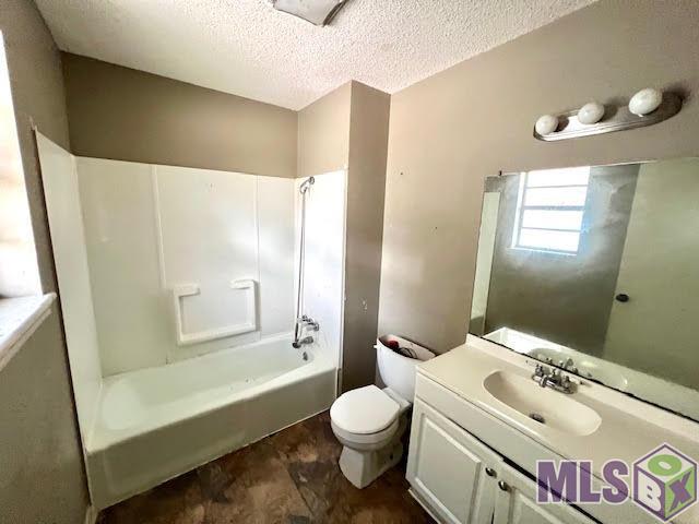 5252 North Shamrock Drive Baton Rouge, LA 70814 - Photo 14 of 14 Bathroom