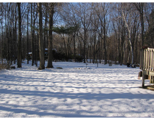 243 Cooper Road Northbridge, MA 01534 - Photo 3 of 8