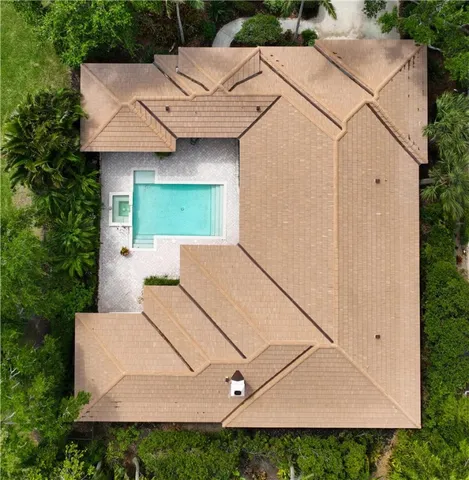 $920,000 | 9038 Castle Harbour Circle, Vero Beach, FL 32963