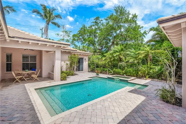 $920,000 | 9038 Castle Harbour Circle, Vero Beach, FL 32963