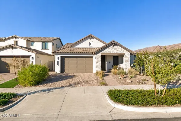 $582,500 | 9814 East Resistance Avenue, Mesa, AZ 85212