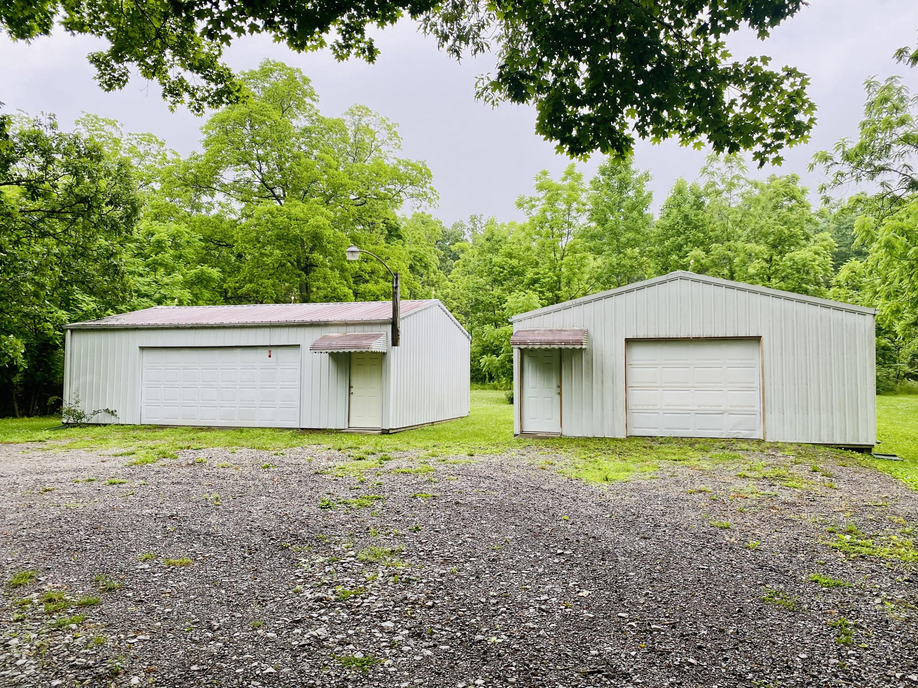 404 Fredonia Road Crossville, TN 38571 - Photo 4 of 20 IMG_6685
