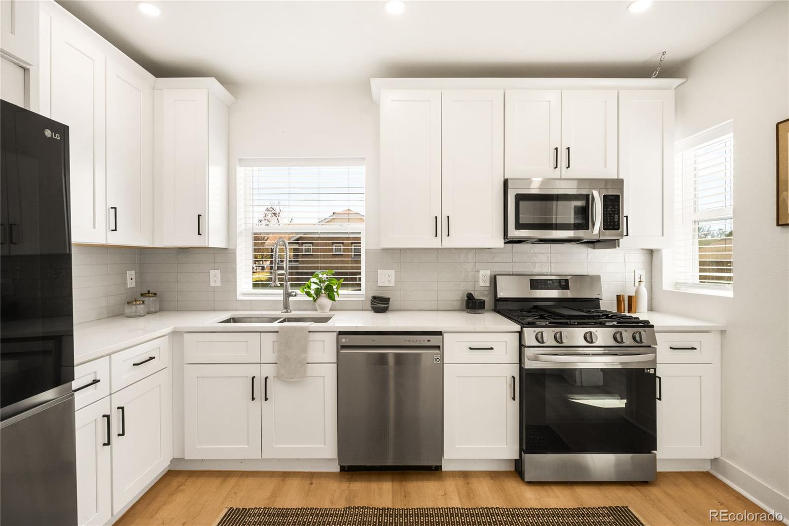 3501 Josephine Street Denver, CO 80205 - Photo 10 of 39