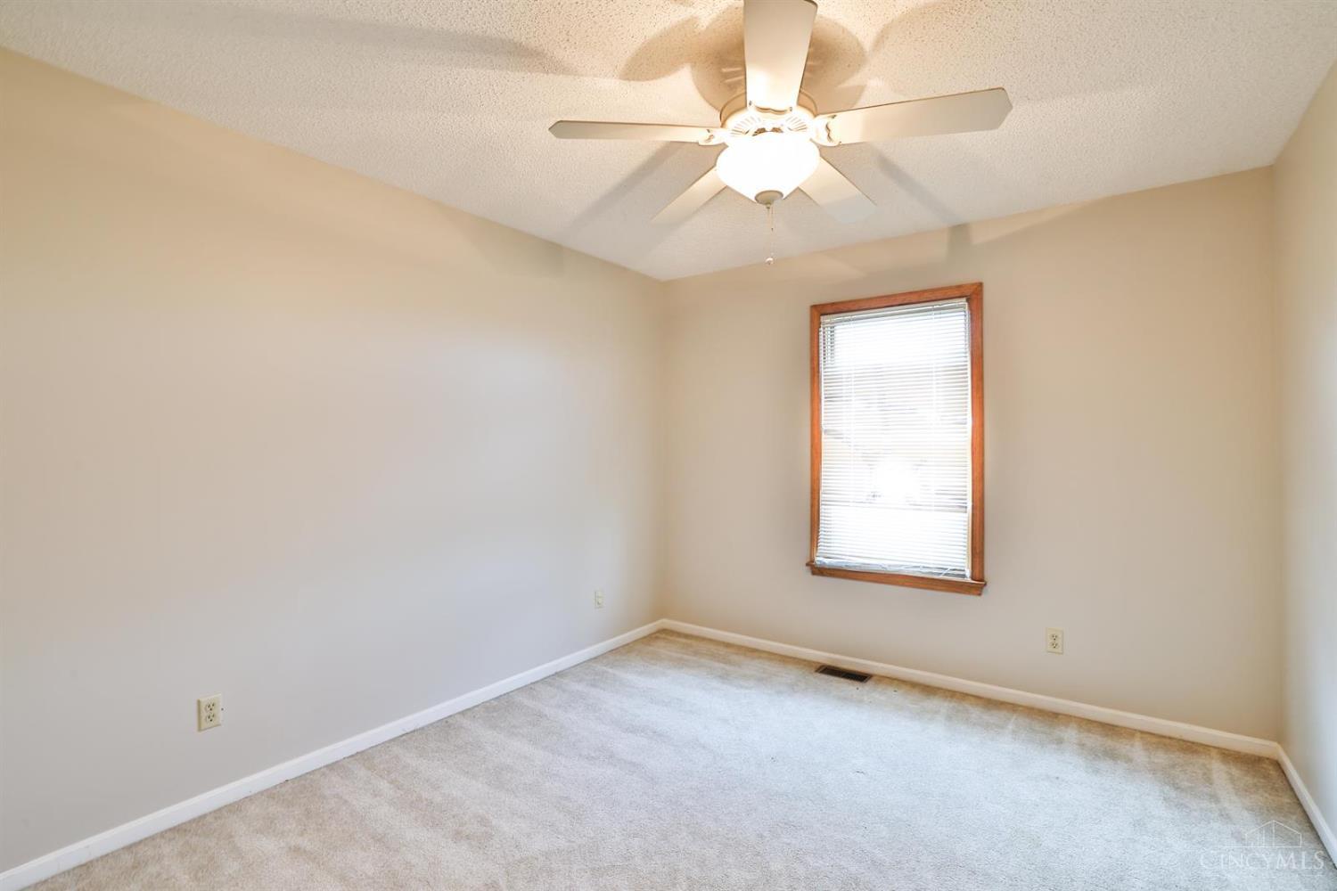 3739 Tolbert Road Trenton, OH 45067 - Photo 16 of 27 Gallery Image 16