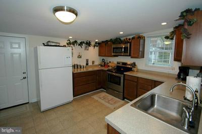 945 Bowleys Quarters Road Middle River, MD 21220 - Photo 5 of 16 Kitchen