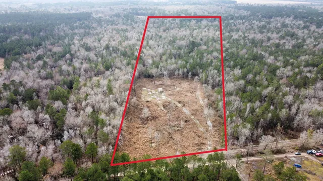 $265,000 | 18145 Penson Road, Hull, TX 77564