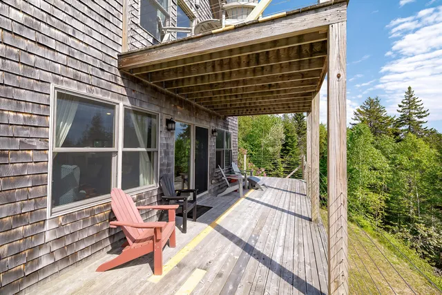 $1,250,000 | 290 Clark Point Road, Tremont, ME 04612