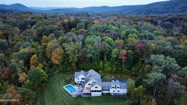 $3,325,000 | 83 Maple Hill Road, West Stockbridge, MA 01266
