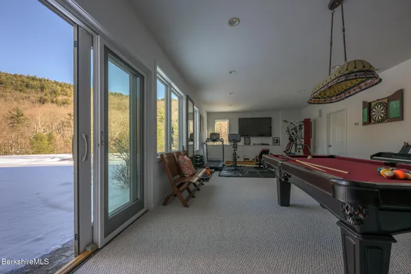 $3,325,000 | 83 Maple Hill Road, West Stockbridge, MA 01266