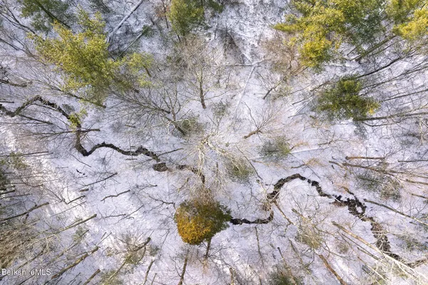 $3,325,000 | 83 Maple Hill Road, West Stockbridge, MA 01266