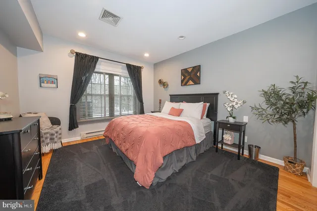 $675,000 | 127 Springton Mews Circle, Media, PA 19063