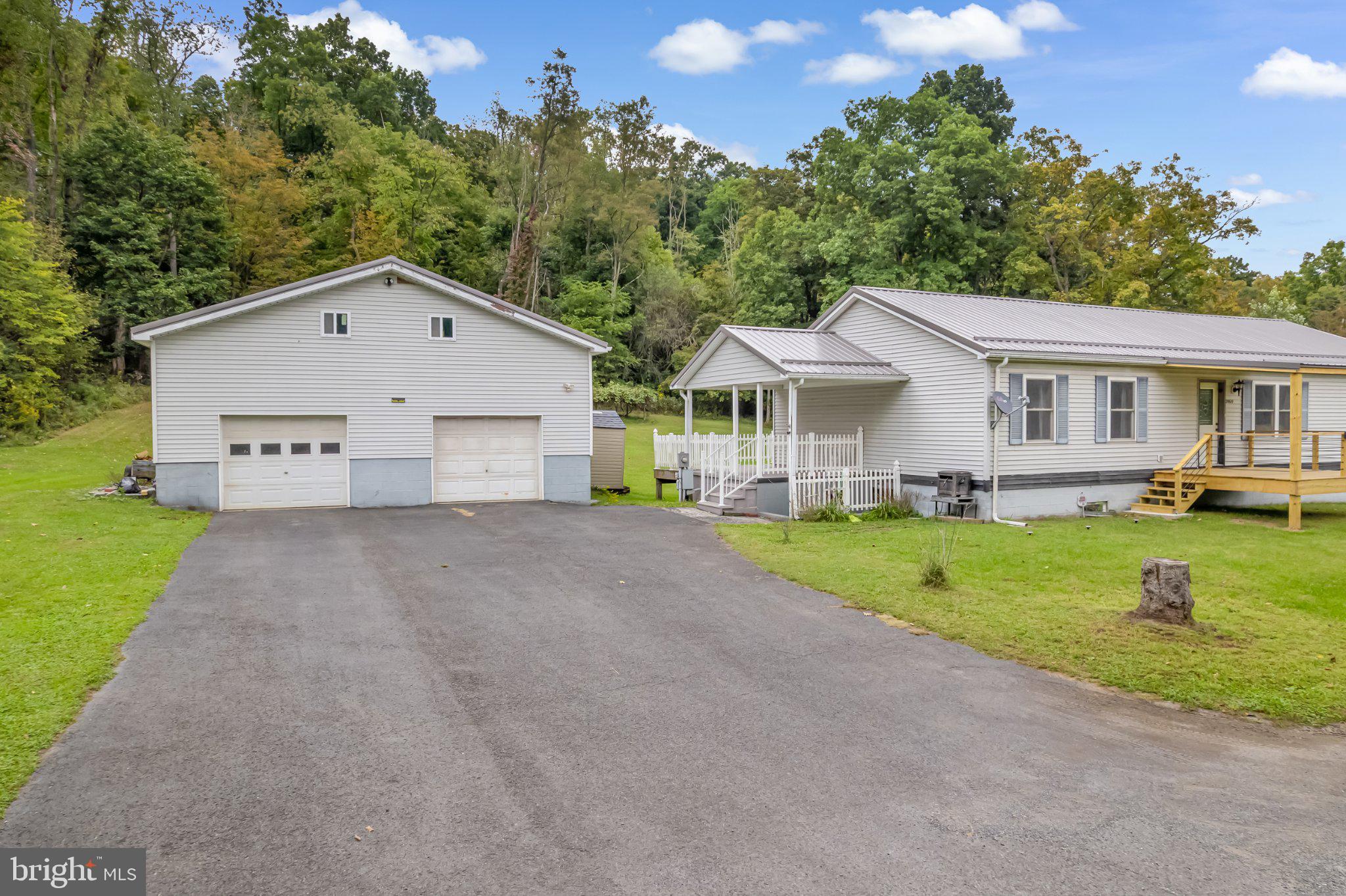 Welcome to 20619 Lord Rd. SW Frostburg, MD. 21532