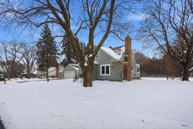 $360,000 | 760 Heather Drive, Shoreview, MN 55126