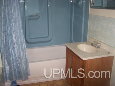 404 Copper Street Hurley, WI 54534 - Photo 12 of 13 Gallery Image 12