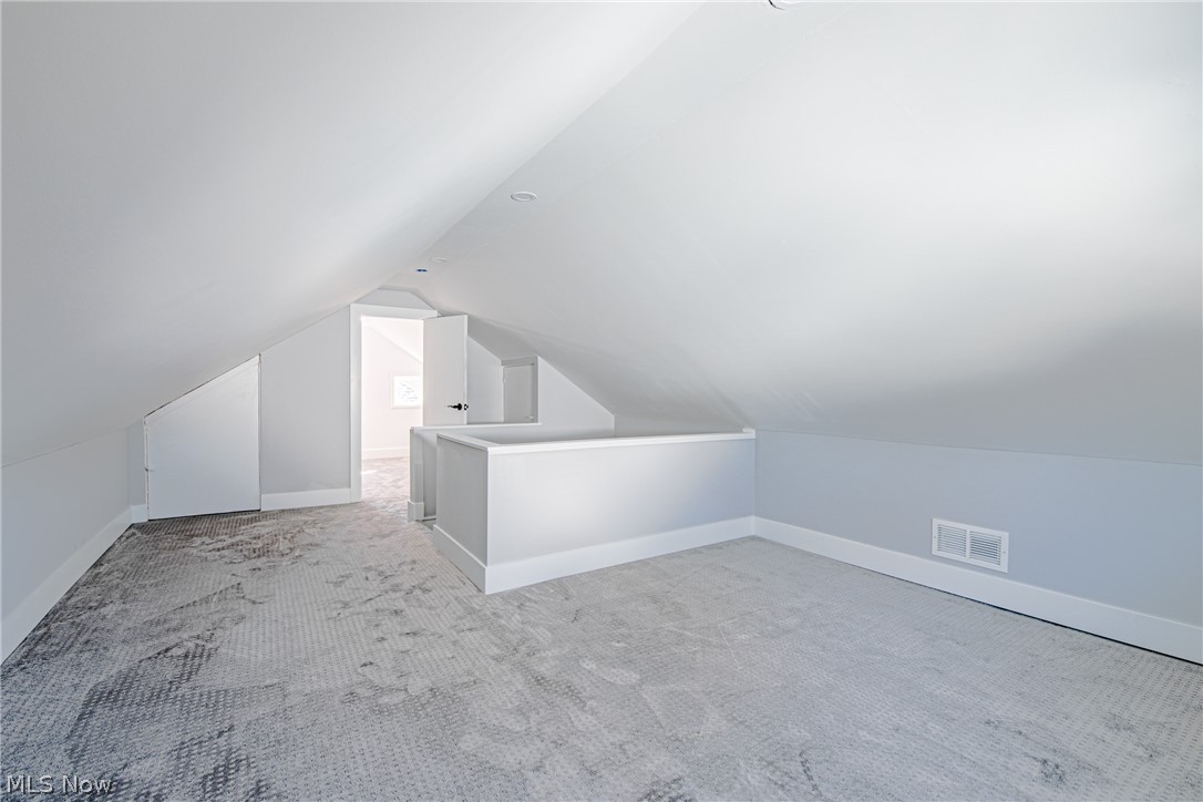 3133 Ludlow Road Cleveland, OH 44120 - Photo 29 of 33