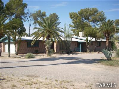 1301 West Orange Grove Road Tucson, AZ 85704 - Photo 2 of 8 Gallery Image 2
