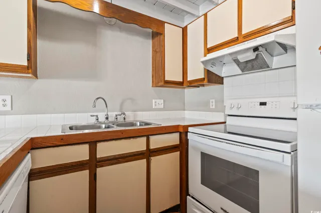 $106,000 | 1880 Colony Drive, Unit 11R, Surfside Beach, SC 29575